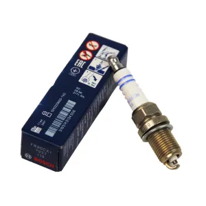 Свеча зажигания Bosch 0 242 229 660